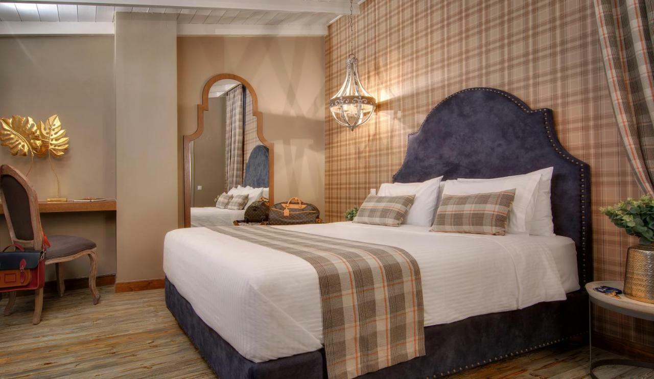 Frontzu Politia Hotel Ioannina Eksteriør billede