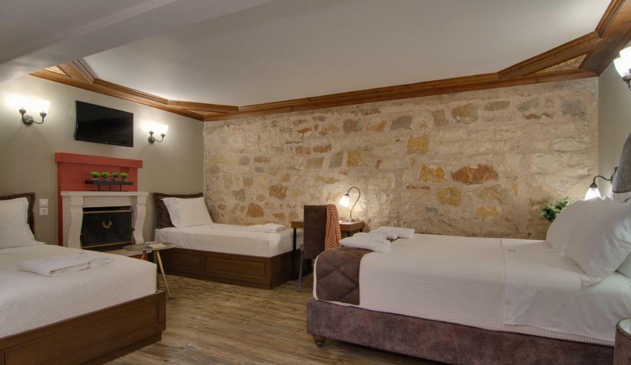 Frontzu Politia Hotel Ioannina Eksteriør billede