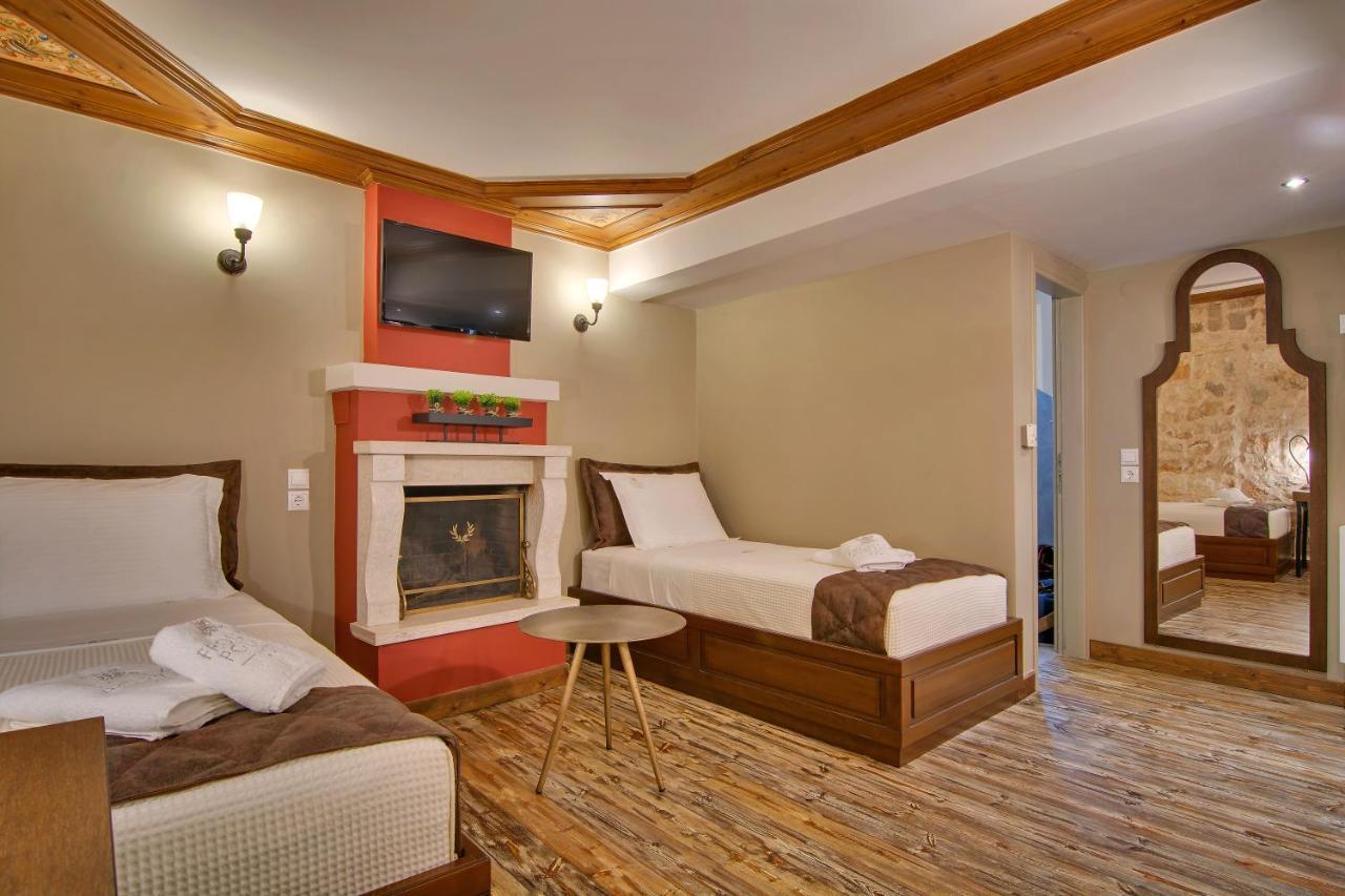Frontzu Politia Hotel Ioannina Eksteriør billede